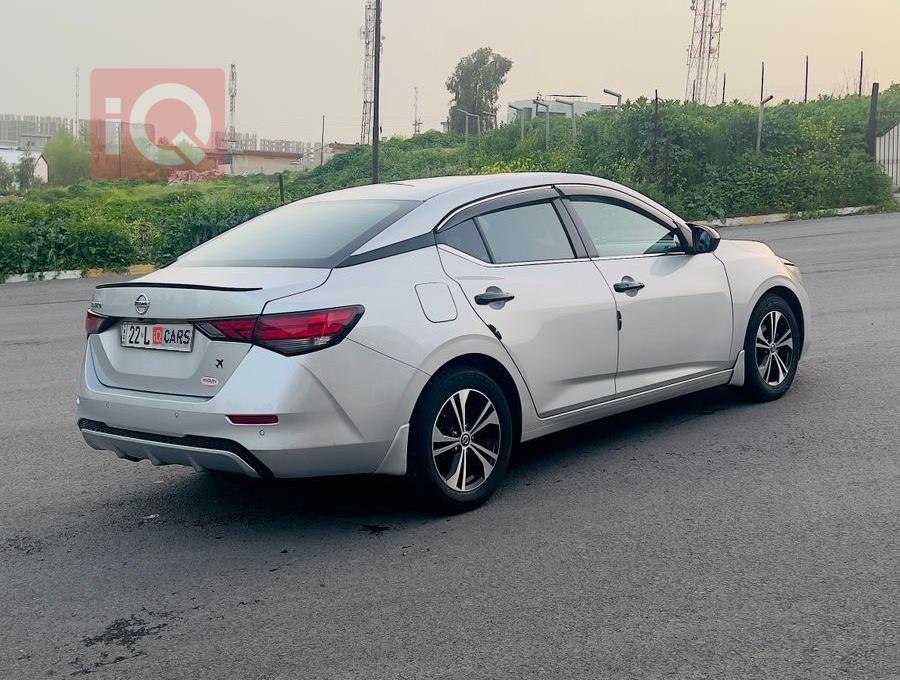 نيسان سنترا